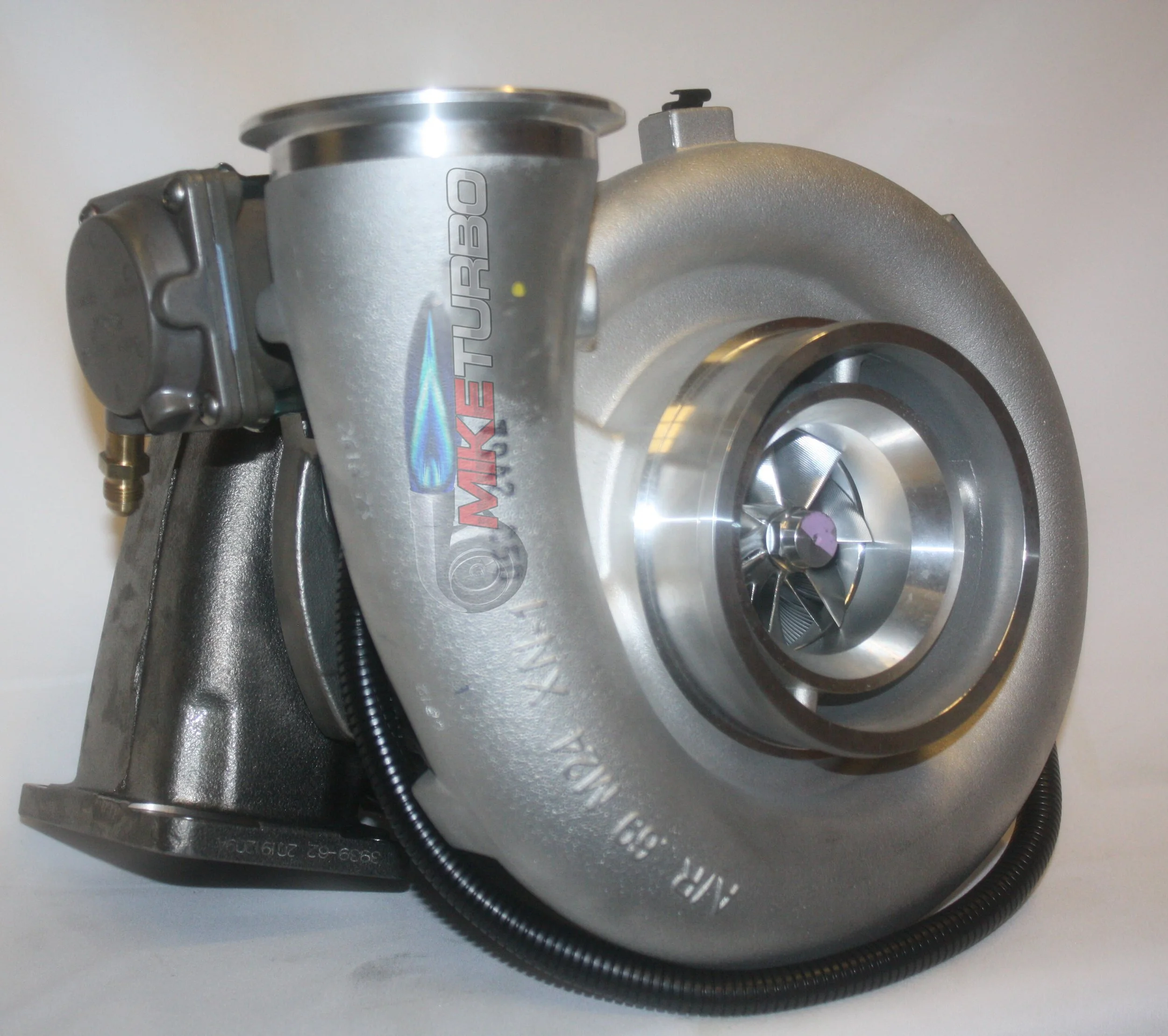 BorgWarner S400SX-E 7688 S476 7688 FMW T6 Turbocharger 14969880029